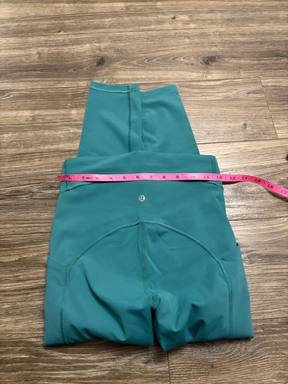 Lululemon Power Thru High Rise Crop 23